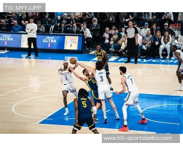 勇士进攻防守各具特色雷霆攻防一体优势难以破解 勇士进攻防守各具特色雷霆攻防一体优势难以破解