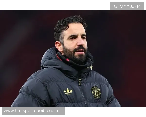 梅努姐姐晒笑容照片引发热议阿莫林下课后球队新篇章开启